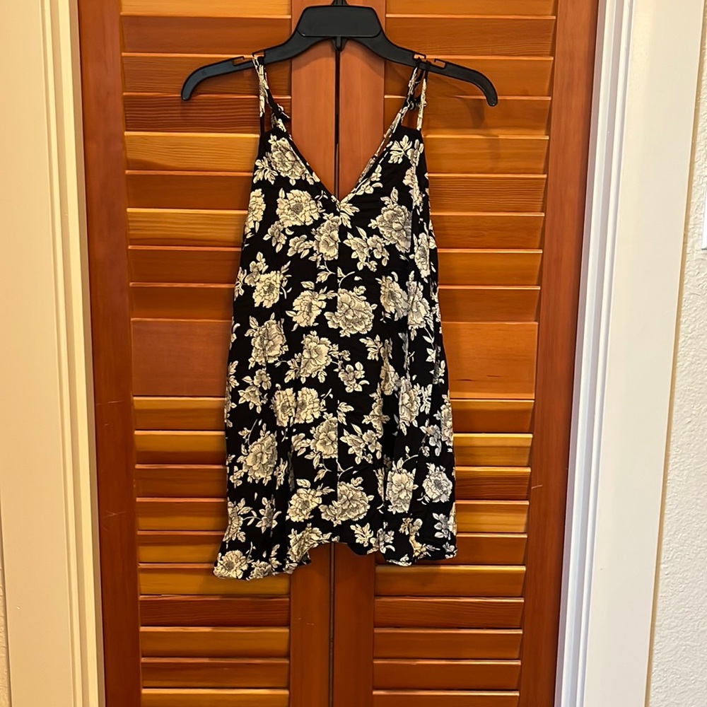 Brandy Melville top